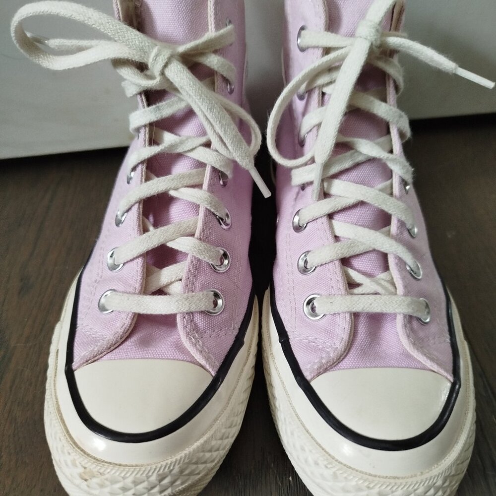 Converse High tops: Chuck 70 in Stardust Lilac/Egret/Black